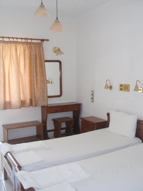 Fevro Hotel Agia Galini Værelse billede